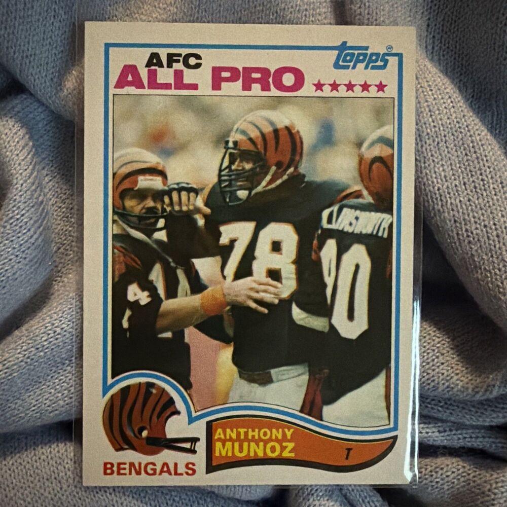 1982 Topps - Anthony Munoz #51 (RC)